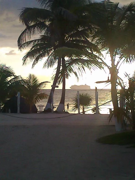 Hotel Las Cabanas Del Doctor Mahahual